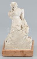 Haraszkiewicz jelzéssel: Lány bárányokkal, szoborterv. Gipsz, márvány talapzaton. Hátul jelzett: &qu...