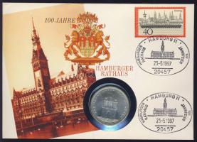 NSZK 1989. 10M Ag "800 éves a hamburgi kikötő" bélyeges érmés borítékon alkalmi bélyegzővel, hátoldali ismertető tanúsítvánnyal T:2+
