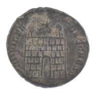 Római Birodalom / ? / II. Constantinus 325-335. AE Follis (2,92g) T:2 Roman Empire / ? / Constantine...