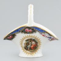 Cseh Altwien kosárka, matricás porcelán, jelzett, kopásokkal, m: 11 cm