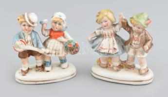 2db német figura, kézzel festett porcelán, jelzett, kopott, m: 7,5 cm