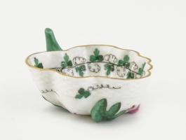 Óherendi petrezselyem mintás, leveles cukortartó, jelzett, kis kopásokkal, 10x8 cm