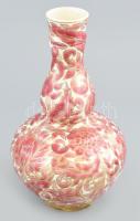 Fischer Ignác váza, kézzel festett keménycserép, jelzett (Fischer J. Budapest), XIX. sz. vége körül. Kis mázrepedésekkel, szájperemén javított, m: 25 cm