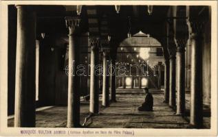 Constantinople, Istanbul; Mosquée Sultan Ahmed / mosque interior, praying man. photo