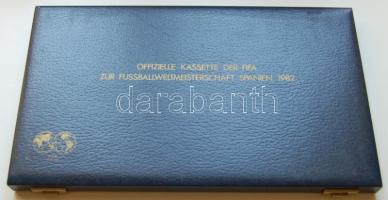 Nagyalakú éremtartó kazetta, 18 férőhellyel, 42mm átmérőjű érmékhez