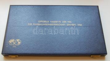 Nagyalakú éremtartó kazetta, 18 férőhellyel, 42mm átmérőjű érmékhez