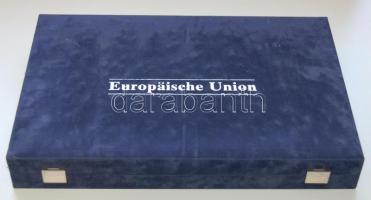 Nagyalakú éremtartó kazetta, 16 férőhellyel, 1x38, 1x42, 14x47mm átmérőjű érmékhez