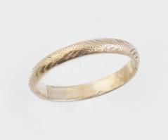 Ezüst(Ag) gyűrű, jelzett, méret: 58, nettó: 2,29 g