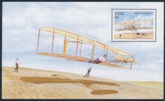 The centenary of the Wright brothers' first powered flight block, A Wright-fivérek első motoros repülésének századik évfordulója blokk