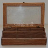 Régi üveges, fa szortírozó doboz