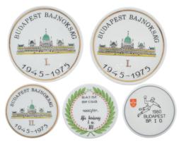 5 darabos Hollóházi porcelán sport díjérem budapesti sporteseményekről (60-88mm) T:1-