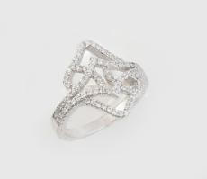 Ezüst(Ag) köves gyűrű, jelzett, méret: 52, bruttó: 3,3 g