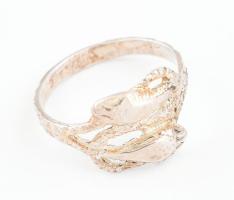 Ezüst(Ag) gyűrű, jelzés nélkül, méret: 51, nettó: 1,7 g