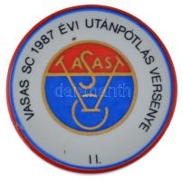 1987. Vasas 1987 évi utánpótlás versenye III. egyoldalas Hollóházi porcelán sport emlékérem tokban (62mm) T:1-