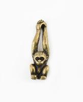 Gyermek gorilla, bronz, jelzés nélkül, 3,5 cm