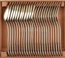 12 személyes ezüstözött évőkészlet, 2 dobozban, jelzett, szép állapotban. 36 db: 12db villa, kanál, ...