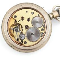 Antik, ezüst (Ag) tokos, nagyméretű zsebóra. Szép üveggel és számlappal, másodpercmutatóval, működik...