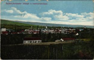 1918 Székelykeresztúr, Kristur, Cristuru Secuiesc; látkép a vasútállomással. Ifj. Szemerjay Károly kiadása / general view with railway station (szakadások / tears)