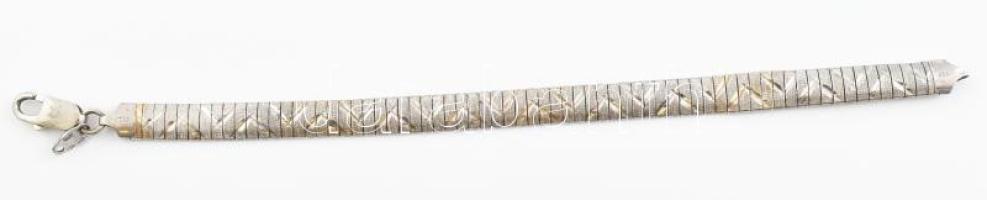 Ezüst(Ag) lapos mintás masszív kígyó karkötő, jelzett, h: 19,5 cm, nettó: 15,6 g