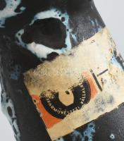 Illésné Luria Vilma: Madár. Jelzés nélkül, kopott iparművészeti etikettel, hibátlan, m: 20 cm