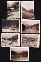 1940 Gyergyószentmiklósról a Gyilkos-tó felé (Erdély) vezető úton készített 7 db fotó, egyenként feliratozva, 6×9 cm