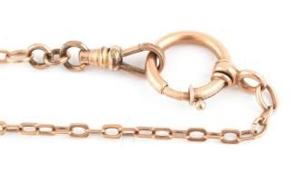 Régi, aranyozott fém óralánc, jelzett, h: 31,5 cm + melltű, h: 5,5 cm