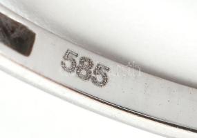 14K fehérarany (Au) gyűrű apró kövekkel. Jelzett, m: 56, bruttó: 1,1 g