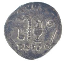 Római Birodalom / Róma / Vespasianus 71. Denár Ag (2,99g) T:2,2-
Roman Empire / Rome / Vespasianus ...