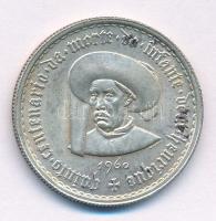 Portugália 1960. 5E Ag T:1-,2 patina
Portugal 1960. 5 Escudos Ag C:AU,XF patina
Krause KM#587