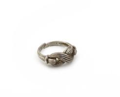 Ezüst(Ag) gyűrű, jelzett, méret: 52, nettó: 4,8 g