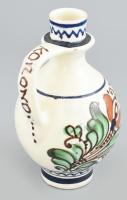 Korondi kerámia korsó, kézzel festett, jelzés nélkül, lepattanásokkal, m: 16,5 cm