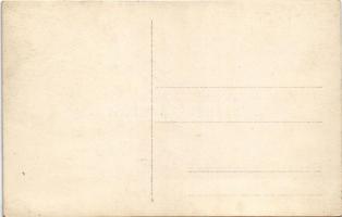 Nagyenyed, Aiud; Fő tér, Schuster gyógyszertára, Lang, Rosenthal & Palmhert üzlete, vártemplom /...