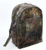 Mil-Tec terepszínű (flecktarn) hátizsák, 41x38 cm + Katonai barettsapka, Osztrák Vöröskeresztes sapkajelvénnyel, jelzett: Slama-Kappe Wien, jó állapotban / Camo backpack + Military beret cap with Austrian Red Cross badge, good condition