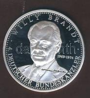 Németország DN "Kancellárok - Willy Brandt" Ag emlékérem 20g T:PP