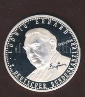 Németország DN "Kancellárok - Ludwig Erhard" Ag emlékérem 20g T:PP
