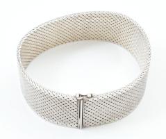 Ezüst (Ag) 0,925 kígyó mintás nyakék és karreif. Jelzett, össz 110 g