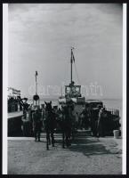 cca 1960 és cca 1975 között készült felvételek a régi balatoni kompokról, 2 db modern nagyítás Kotny...