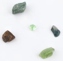 5 db különféle ásvány: peridot, andaluzit, indigolit, olivin, heulandit, 0,7-2,4 cm