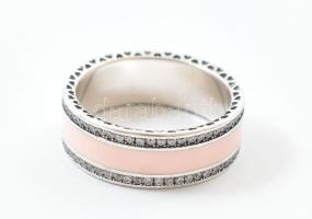 Ezüst(Ag) gyűrű zománcozott díszítéssel, jelzett, méret: 57, bruttó: 5,6 g