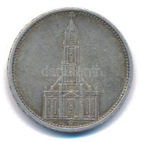 Német Harmadik Birodalom 1934F 5M Ag Garnisonkirche T:VF kis ph. German Third Reich 1934F 5 Reichsmark Ag Garnisonkirche C:VF small edge error Krause KM#83