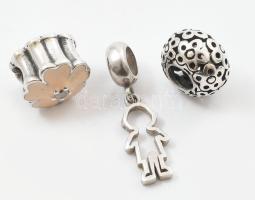 Ezüst(Ag) charm, 3 db, jelzéssel és jelzés nélkül, bruttó: 5,8 g