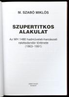 4 db Magyar Néphadsereggel kapcsolatos hadtörténeti könyv: Markó György: A Honvédelmi Minisztérium s...