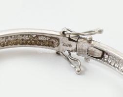 Ezüst(Ag) karperec, jelzett, deformációval, jelzett, 4,5×5,5 cm, bruttó: 13,9 g