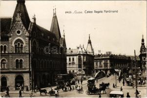 Kolozsvár, Cluj; Calea Regele Ferdinand / Ferdinánd király útja, Apostol gyógyszertár, üzletek, autóbusz, híd / street view, pharmacy, shops, autobus, bridge