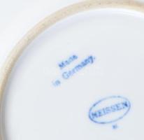 6 db Meisseni porcelán tányér. Máz alatti kék festéssel. Hibátlan d: 15 cm