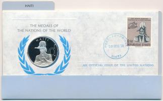 ENSZ 1979. A Világ nemzeteinek emlékérmei - Haiti Ag emlékérem megcímzett érmés borítékon elsőnapi bélyegzős bélyeggel, hátoldali tanúsítvánnyal, ismertetővel (~12g/0.925/32mm) T:PP United Nations 1979. The Medals of the Nations of the World - Haiti Ag commemorative medallion in envelope with first day of issue stamp and certificate (~12g/0.925/32mm) C:PP