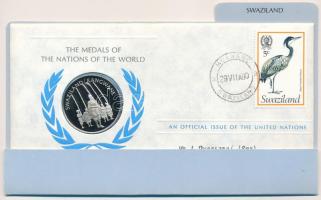 ENSZ 1980. A Világ nemzeteinek emlékérmei - Szváziföld Ag emlékérem megcímzett érmés borítékon elsőnapi bélyegzős bélyeggel, hátoldali tanúsítvánnyal, ismertetővel (~12g/0.925/32mm) T:PP United Nations 1980. The Medals of the Nations of the World - Swaziland Ag commemorative medallion in envelope with first day of issue stamp and certificate (~12g/0.925/32mm) C:PP