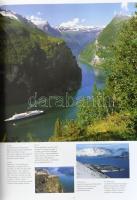 Robert J. Moore: Időtlen csodák. Pécs, 2000, Alexandra. Kiadói egészvászonkötésben, kiadói papír véd...