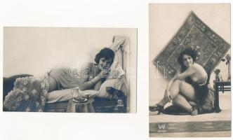 HÖLGYEK - 41 db régi képeslap / Ladies - 41 pre-1945 postcards