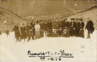 1910 Chamonix, Mont-Blanc, hiking. photo